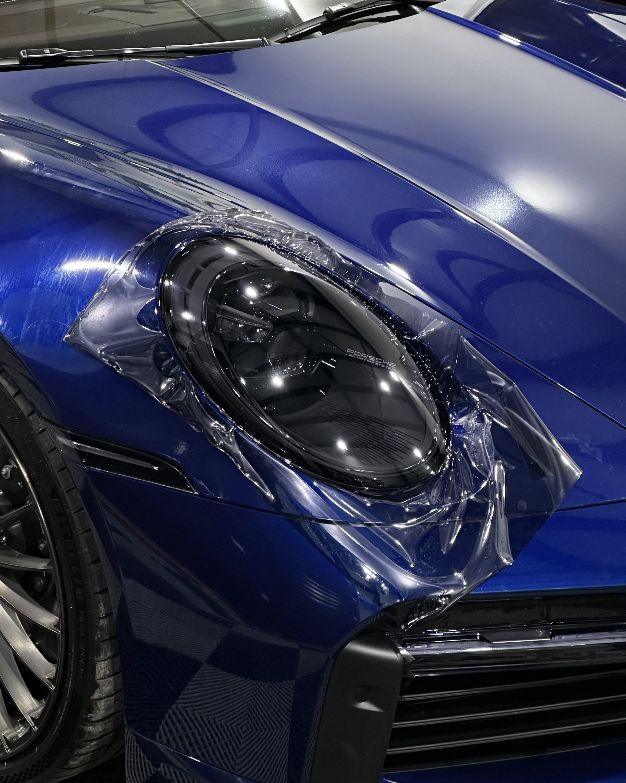 Folie Fumurie Faruri